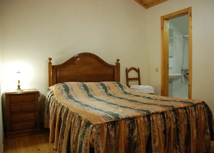 A Torre No * Sabugueiro (Guarda)